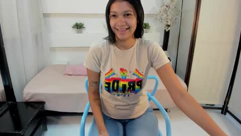 selenafox66   online show from November 2025 01:02:01 PM