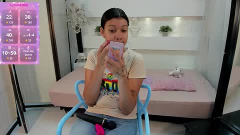 selenafox66   online show from November 2025 02:28:01 PM