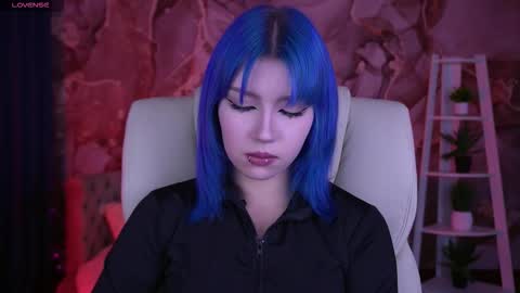 selenairis online show from December 2025 09:43:02 PM