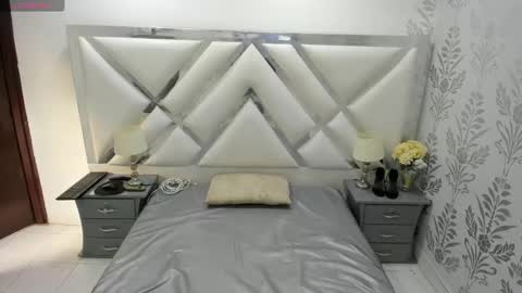 Selena reyess online show from January 2026 12:29:01 PM