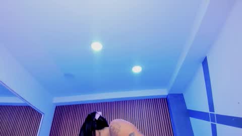 selenastonne online show from October 2025 07:13:01 PM