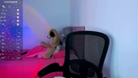 Karol. online show from January 2025 10:11:02 PM