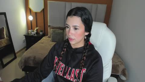 Karol. online show from September 2025 08:23:01 PM