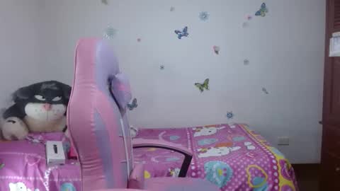 selene_mixx online show from May 2026 09:11:02 PM