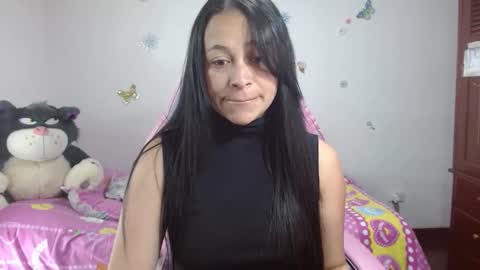 selene_mixx online show from May 2026 07:55:02 PM