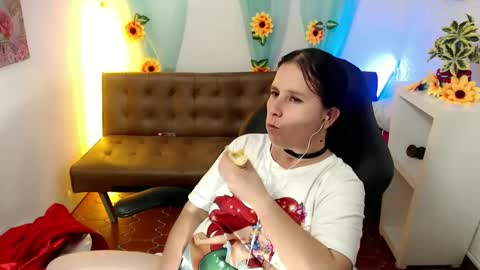 selene online show from February 2025 05:31:01 PM