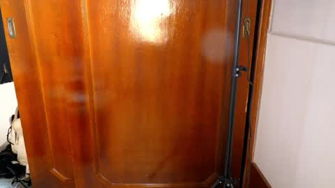 selene online show from June 2026 01:04:01 PM