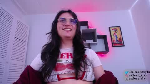Snapshot of selene_s3xy chatting on April 2026 05:11:01 PM selene_s3xy online show from April 2026 05:11:01 PM
