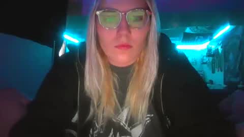 Selene online show from January 2025 01:53:01 AM