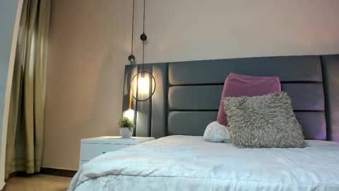 Selene Lujan online show from February 2026 12:15:02 PM