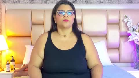 Selenna Cooper online show from February 2026 11:39:01 AM