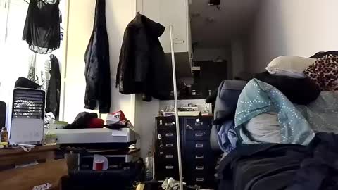 Julian Kinky Bi-guy online show from December 2024 07:17:01 AM