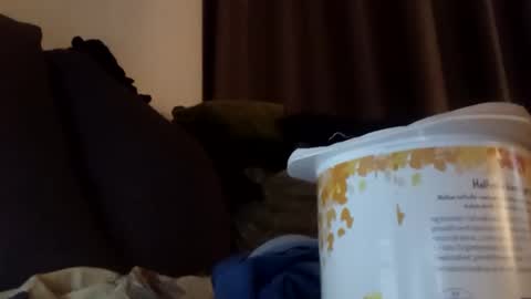 Julian Kinky Bi-guy online show from December 2025 12:01:01 PM