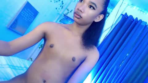 Snapshot of selfsuckercum69 chatting on January 2025 11:06:01 PM Jessy online show from January 2025 11:06:01 PM