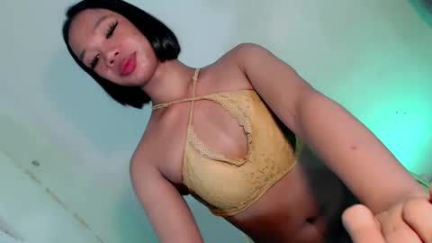 Snapshot of selfsuckercum69 chatting on September 2025 09:20:01 AM Jessy online show from September 2025 09:20:01 AM