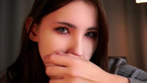 Elizabeth online show from November 2025 03:12:02 PM