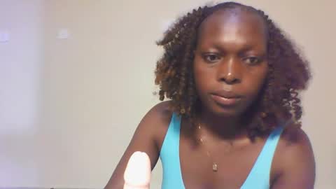 Snapshot of sellinprencess2 chatting on March 2026 07:01:01 AM verah online show from March 2026 07:01:01 AM