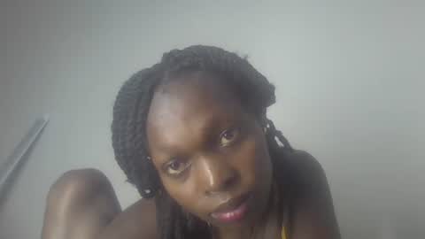 sellinprinces online show from September 2025 08:09:01 PM