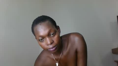 sellinprinces online show from October 2025 01:39:02 AM