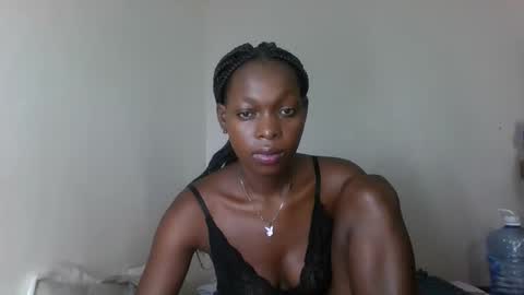 sellinprinces online show from October 2025 02:44:01 AM