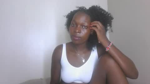 sellinprinces online show from November 2025 07:46:02 PM