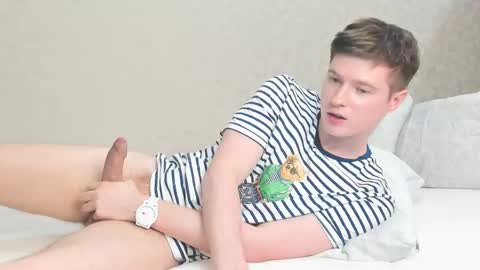 Snapshot of semyonone chatting on March 2026 06:58:01 PM Semyon online show from March 2026 06:58:01 PM