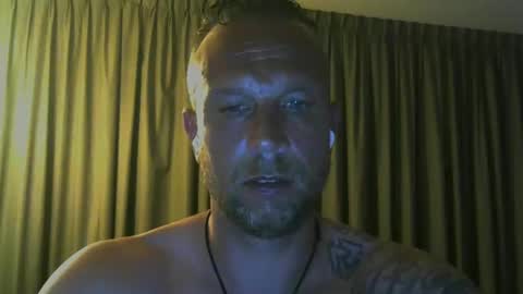 Snapshot of sence08 chatting on May 2026 01:33:02 AM sence08 online show from May 2026 01:33:02 AM