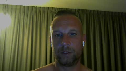Snapshot of sence08 chatting on June 2026 08:18:02 PM sence08 online show from June 2026 08:18:02 PM