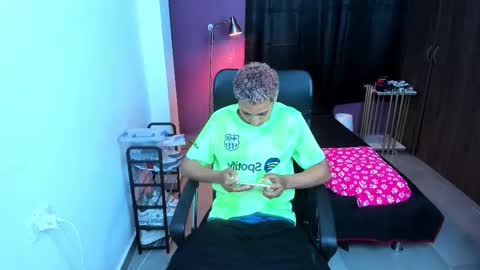 senior_teacher99 online show from January 2026 12:05:02 AM