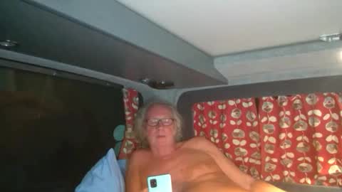 Snapshot of seniorfuntime1556 chatting on November 2025 10:21:01 PM Summiteer online show from November 2025 10:21:01 PM