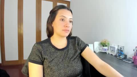 Samantha -  online show from December 2024 08:40:01 PM