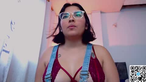 Camille and sophie online show from December 2024 10:48:02 PM