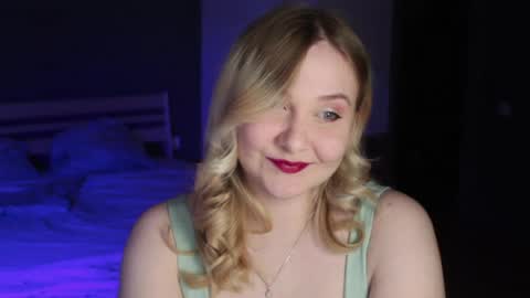 Snapshot of sensual_girrrl chatting on June 2026 12:22:02 AM Ilona online show from June 2026 12:22:02 AM