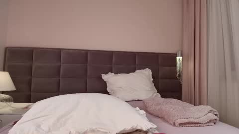 Jasmine online show from February 2025 04:57:01 PM