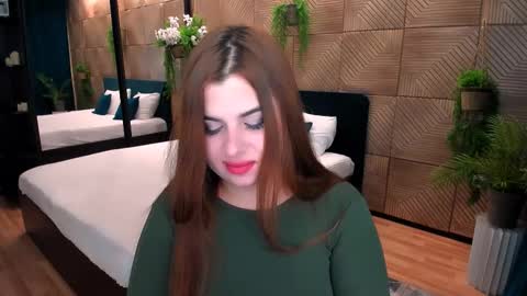 Snapshot of sensualcharisma chatting on November 2025 01:25:02 AM Becca online show from November 2025 01:25:02 AM