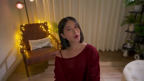 Maria- OF sensual bee online show from December 2024 11:28:02 PM