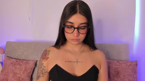 sensualhaven_ online show from January 2025 10:43:01 PM