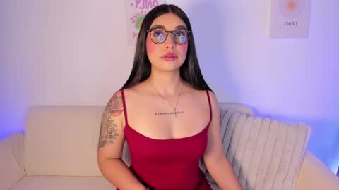 Snapshot of sensualhaven_ chatting on April 2026 11:07:01 PM sensualhaven_ online show from April 2026 11:07:01 PM