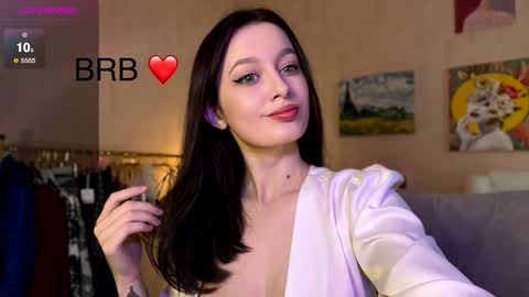 Snapshot of sensuallucy233 chatting on January 2026 07:43:02 AM sensuallucy233 online show from January 2026 07:43:02 AM