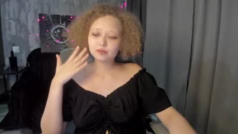 senya_sol online show from June 2026 08:22:01 PM