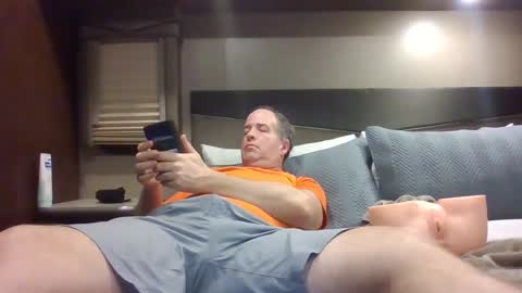 senyai40 online show from October 2025 05:40:01 AM