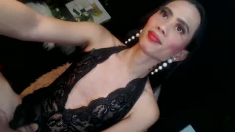 senyora_evangelista online show from April 2026 06:30:02 AM