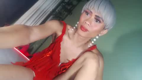 Snapshot of senyora_evangelista chatting on May 2026 03:01:02 AM senyora_evangelista online show from May 2026 03:01:02 AM
