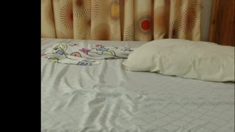 Anne online show from April 2026 05:54:02 AM