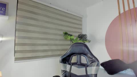 Snapshot of seraphine_lark chatting on January 2026 07:06:02 PM seraphine_lark online show from January 2026 07:06:02 PM