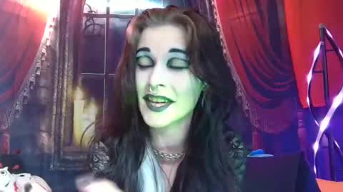 Seraphin Munster online show from December 2024 06:28:01 PM