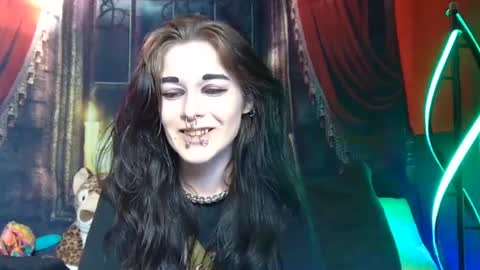 Seraphin Munster online show from January 2025 05:56:02 PM