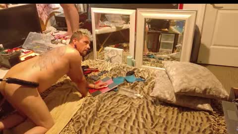 Snapshot of seraphyx33 chatting on March 2026 10:44:01 AM seraphyx33 online show from March 2026 10:44:01 AM