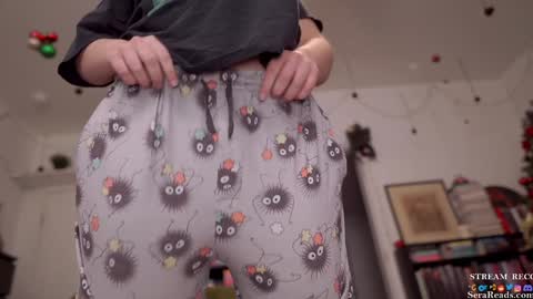 SeraReads online show from December 2024 06:41:01 AM