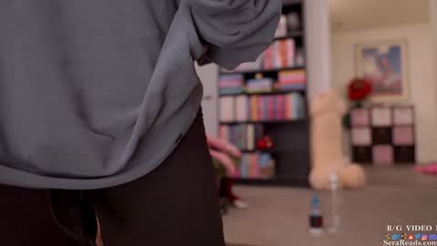 SeraReads online show from December 2024 04:45:01 AM